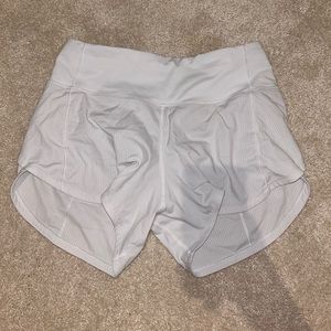STILL FOR SALE- Lululemon Speed Up High-Rise Lined Short 2.5”